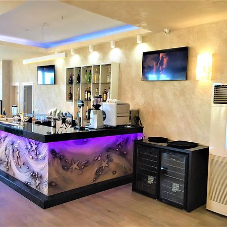 Apart-Hotel Panorama Sea Lux Primorsko Extérieur photo